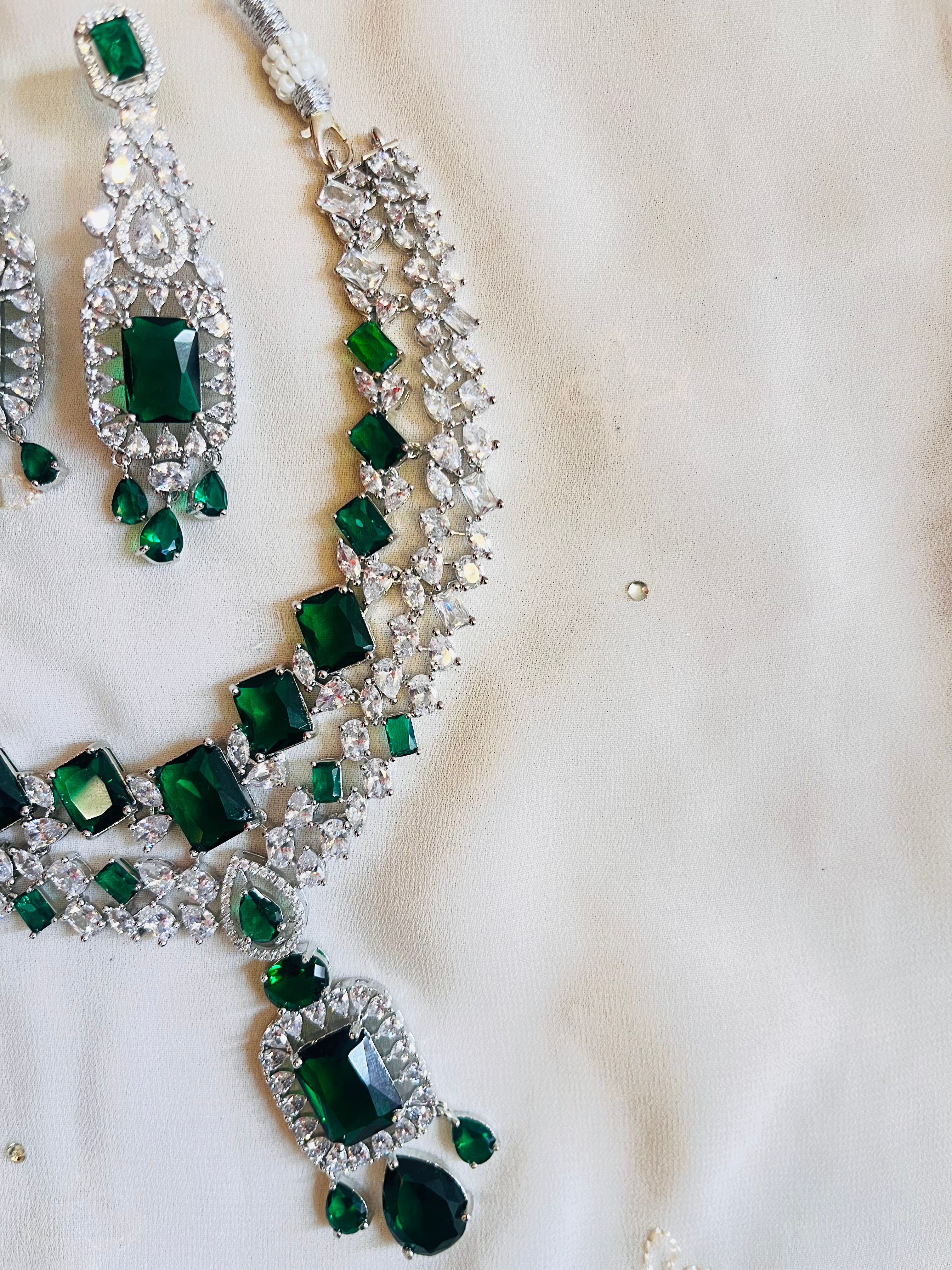 Nita Ambani replica Emerald Necklace Set
