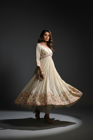 Dynamic Walk No Dupatta