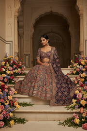 Pose 3 - Seated with dupatta