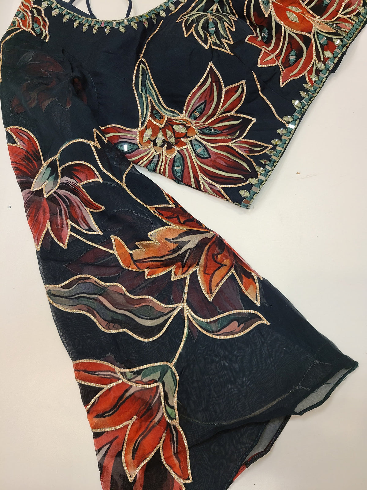 Midnight Floral Ensemble