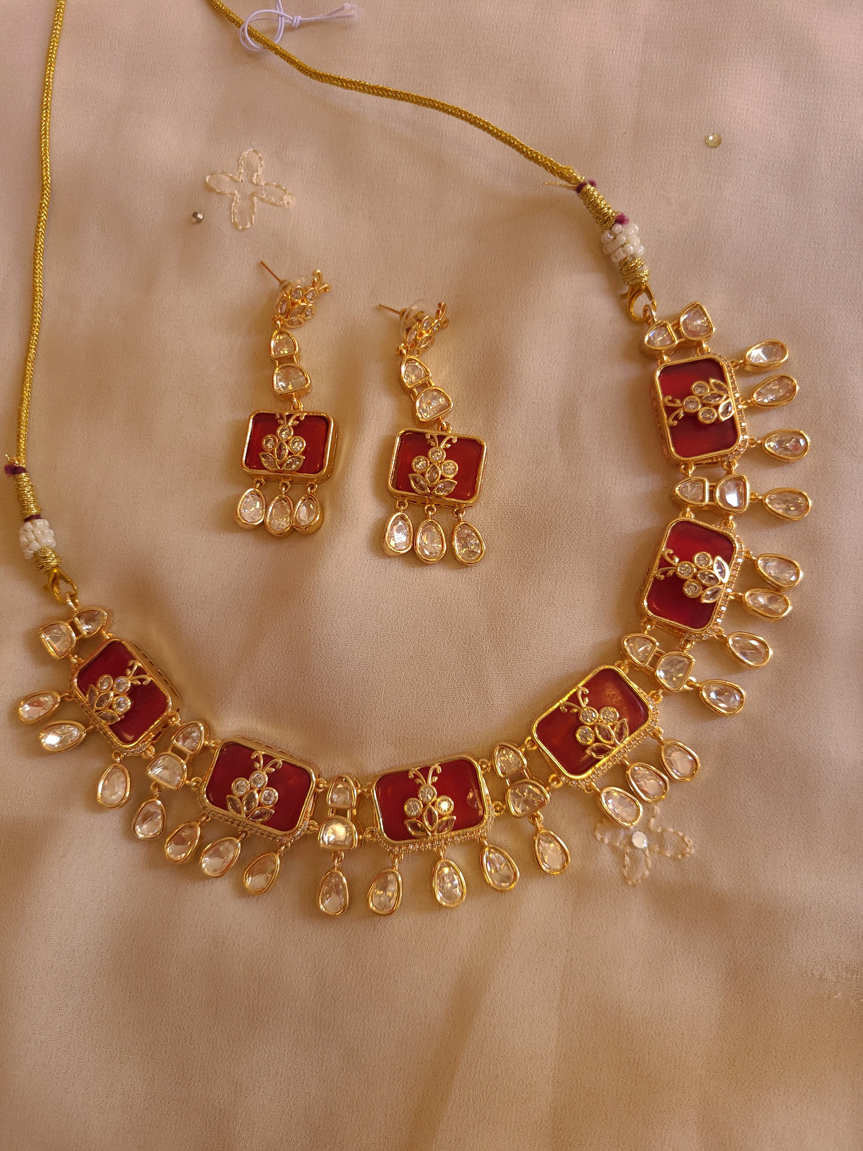 Kundan Choker Set