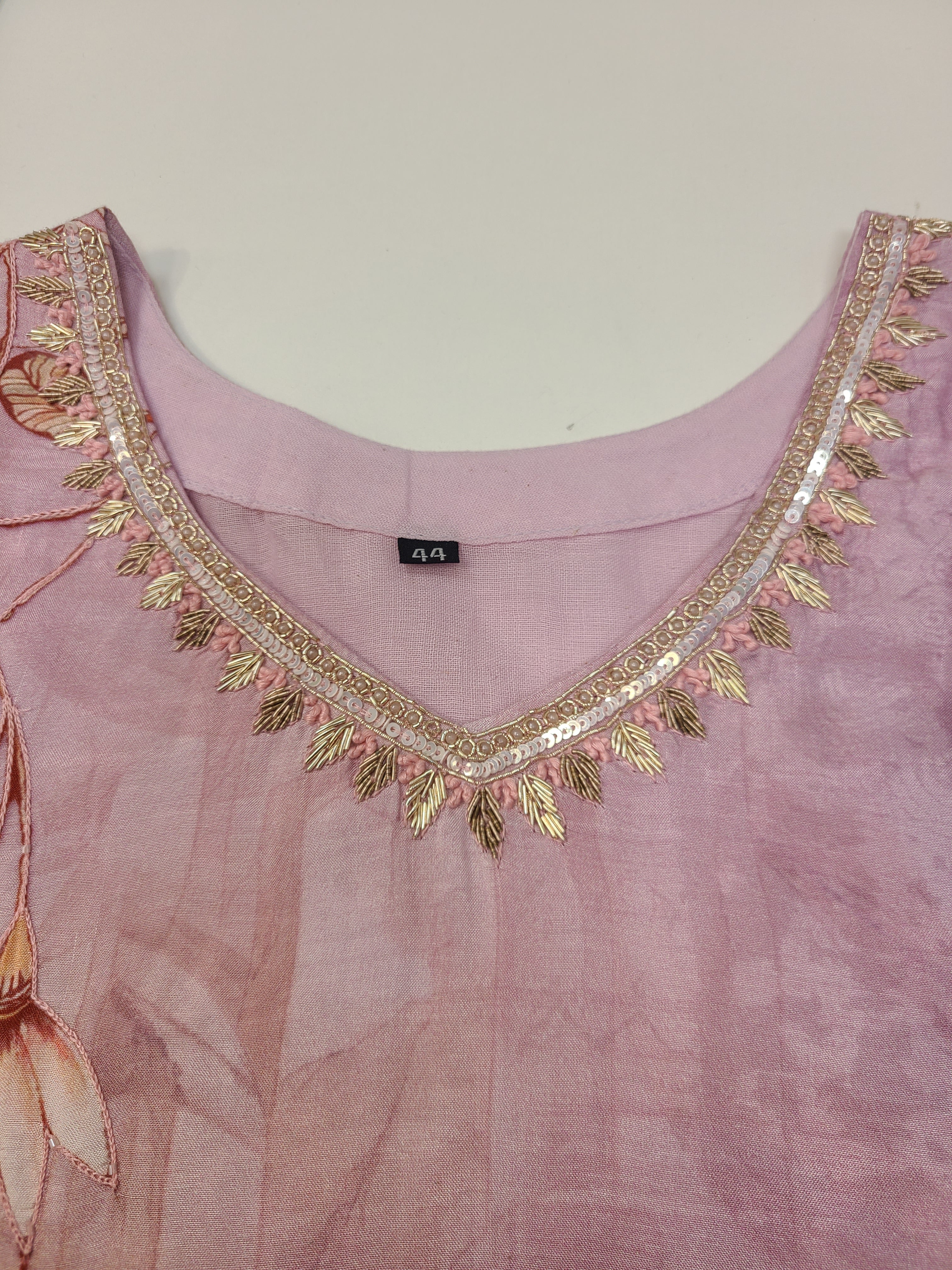 Dusty Pink Floral Embroidered Kurta Set with Dupatta