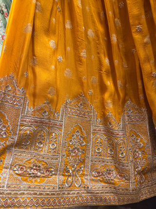 Mango Traditional Lenhenga