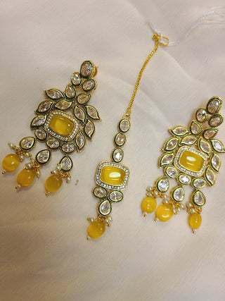 Yellow Moon Stone and Kundan Chandelier earrings and maang tikka set