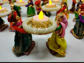 Puppet Tea light holder